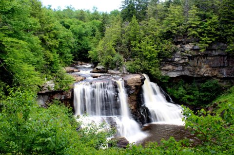 11 State Parks In West Virginia That Are Especially Kid-Friendly