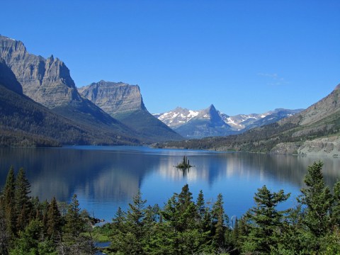 Montanans Will Never Forget Their First Time Visiting Saint Mary Lake