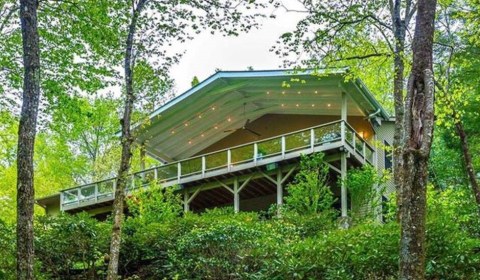 Stay In A Charming North Carolina Cottage With Its Own Private 20-Foot Waterfall