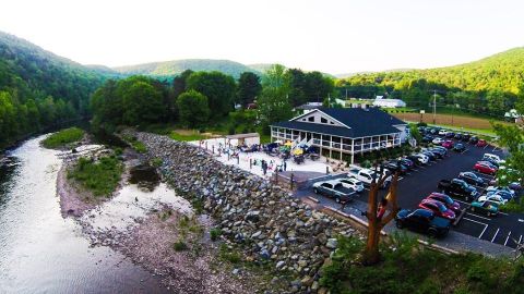 Sink Your Toes In The Sand At Pier 87, A One-Of-A-Kind Tiki Bar In Pennsylvania