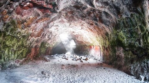 The Little Known Cave In Oregon That Everyone Should Explore At Least Once