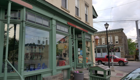 Some Of The Best Ice Cream In New York Comes From A Small-Town Gem, Hoppies