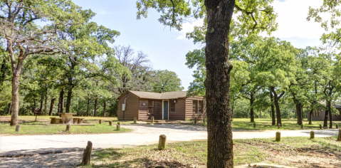 Take In The Show-Stopping Views From This Cabin In The Largest State Park In Oklahoma