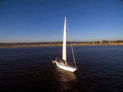 Set Sail Into Fisher's Island Sound With Poet's Lounge Charter In Connecticut