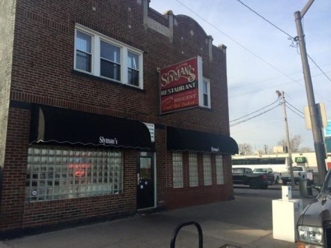 Ohioans Will Fall Head Over Heels For The Iconic Corned Beef At Slyman's Restaurant