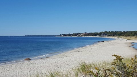 Wade In The Refreshing Waters On The Scenic Beach At Waterford Park In Connecticut