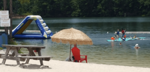 White Sands Lake Is A Floating Waterpark In Louisiana That's Fun For The Whole Family