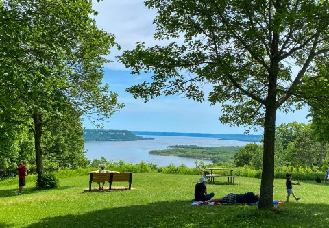 The Most Picnic Perfect Spot In Minnesota Can Be Found At Frontenac State Park