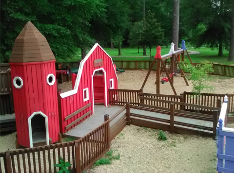 With A Creek, Bridge Trail, And Adorable Playground, Holmes Water Park In Mississippi Has Something For Everyone      