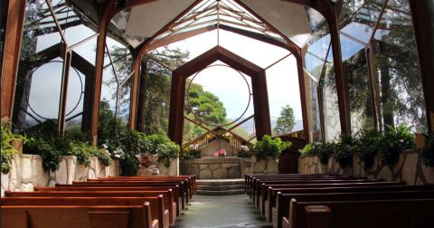 There's No Chapel In The World Like The Glass Church In Southern California