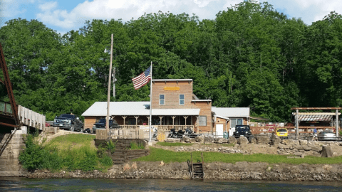 Baxa's Sutliff Store & Tavern Is One Of The Most Unique Spots To Dine In The Hawkeye State