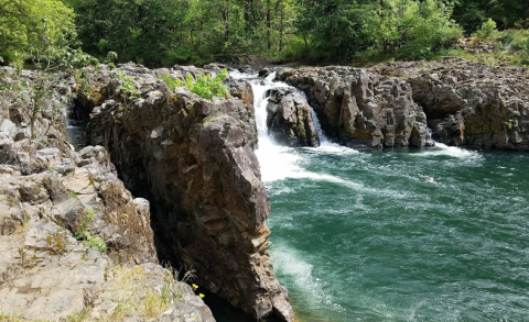 Wildwood Falls Is A Short And Sweet Trail That Leads To A Dazzling Waterfall Swimming Hole In Oregon