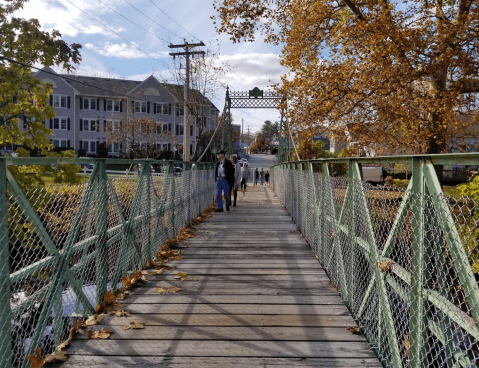 The Bridge Walk In New Hampshire That Will Make Your Stomach Drop