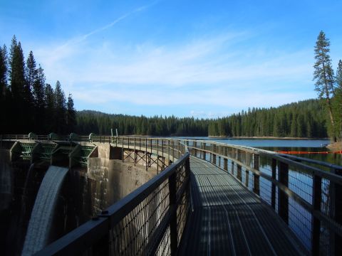 Walk Across Lyons Dam For Unforgettable Views Of The Reservoir On This Easy Trail In Northern California