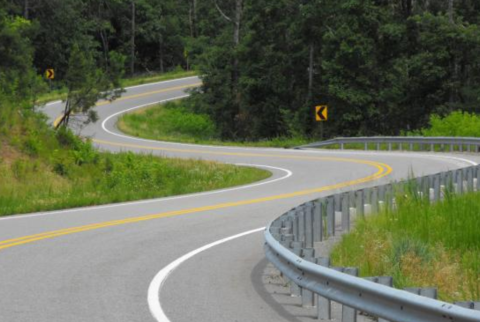 The Dragon Tail Is 60 Miles Of White Knuckle Driving In Arkansas That's Not For The Faint Of Heart