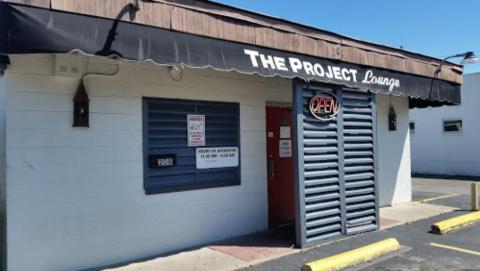 A No-Frills Mainstay, The Project Lounge Serves Some Of The Best Burgers In Mississippi