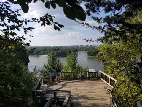 A Trail Full Of Scenic Overlooks By Starved Rock Will Lead You To A Waterfall Paradise In Illinois