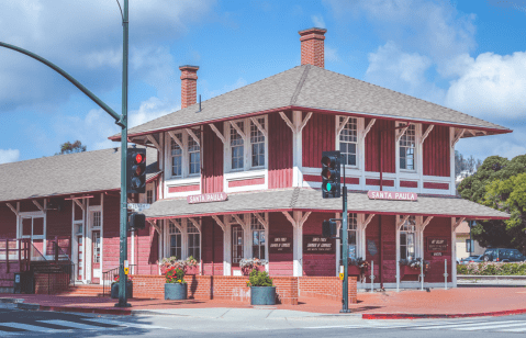 A Day Trip To Santa Paula, A Quaint Little Town In Southern California, Is The Perfect Destination To Daydream About