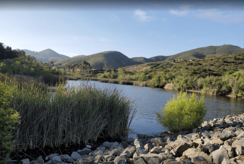 Lakeview Park In Southern California Is So Hidden Most Locals Don't Even Know About It