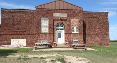 This Former Elementary School In Nebraska Is Now A Unique Hunting Lodge And You'll Want to Book A Stay