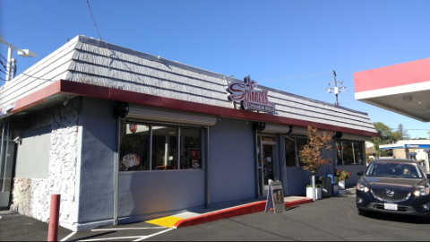 The Best Cinnamon Rolls In Northern California Have Come From This Humble Ma-And-Pa Shop For Decades