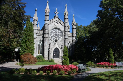 Bigelow Chapel Is A Pretty Place Of Worship In Massachusetts