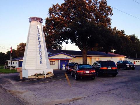 Families Have Been Dining At Iowa's Lighthouse Inn Since 1912