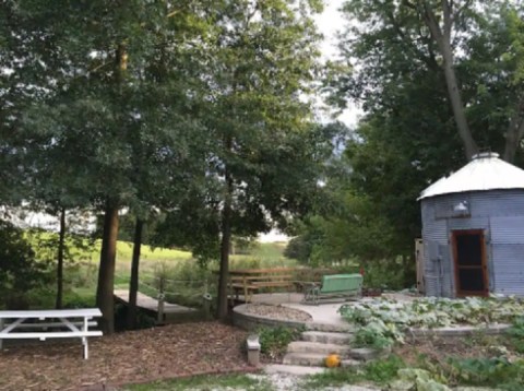 Escape To This Remote Grain Bin Cottage In Illinois For A Quiet Getaway Among Nature