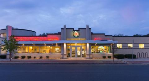 This Wisconsin Diner Is Famous For Pie...In All Its Forms  