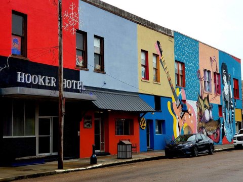 Get Your Blues On At The Squeeze Box, Mississippi's Funkiest Hotel       