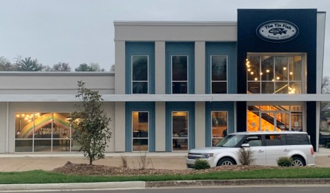 Enjoy The Breeze And A Beer At The Tin Fish, A Tasty Seafood Restaurant In Indiana