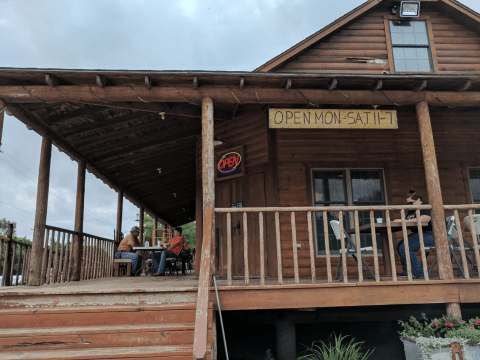 Fantastic Burgers At Boudreux's Burger Barn, The One Place In This Tiny Kansas Town That Serves Them