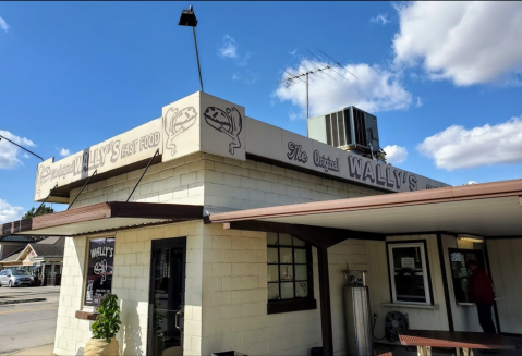 Order Some Of The Best Burgers In Illinois At Wally's Drive-In, A Ramshackle Hamburger Stand