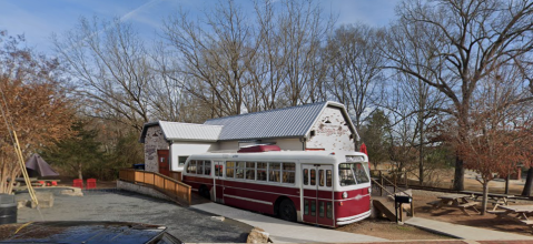 You Can Snag Piled-High Burgers In Georgia From A Renovated Transit Bus