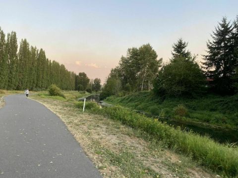 Follow An Old Rail Trail To Marymoor Park On This Enchanting Washington Trail