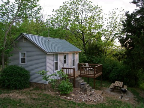 The Whispering Woods Cabins & Grill Offer Gourmet Food And Gorgeous Views In Arkansas