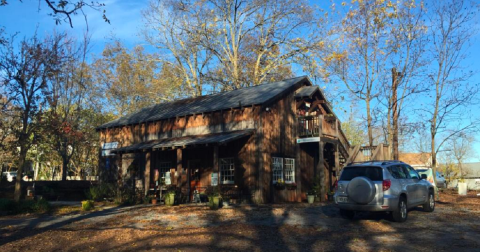 The Pie Hole In Georgia Is A Charming Pie Shop Housed In A Rustic Barn