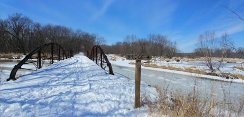 McGilvray Seven Bridges Road In Wisconsin Has Been Transformed Into The State's Most Charming Walking Trail