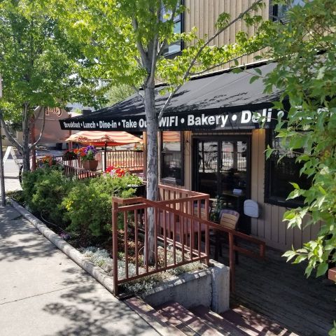 Perry's Restaurant Is A Quaint Sandwich Shop In Idaho That The Locals Absolutely Love