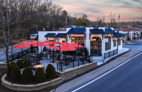 The Cafe On The Corner, A Mountaintop Cafe In Tennessee, Is A Beautiful Restaurant Worthy Of A Pilgrimage