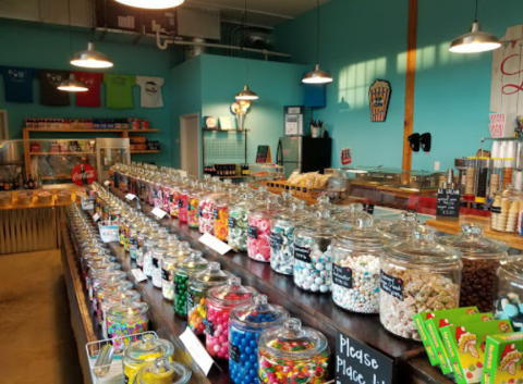 Sweeten Up Your Day With A Visit To This Old-Fashioned Candy Shop In Mississippi   