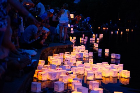 You Can Walk Through The Mesmerizing Water Lantern Festival In Florida Next Year