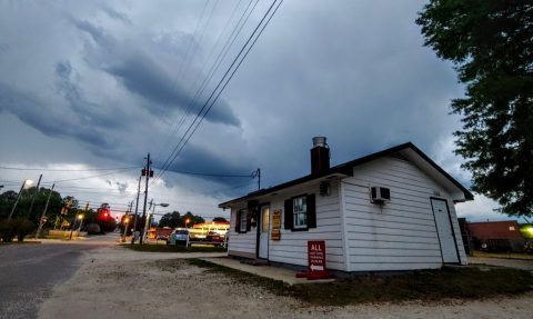 This Tiny Landmark Restaurant In North Carolina Serves Only One Item