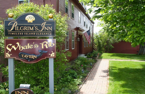 Pilgrim's Inn Bed & Breakfast In Maine Is The Ultimate Coastal Getaway