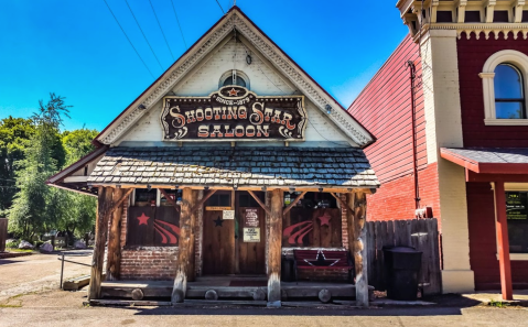 Sip Beer And Mingle With Ghosts At Shooting Star Saloon, A Famous Haunted Bar In Utah