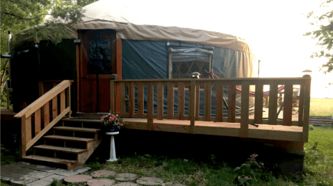 This Rustic Nebraska Getaway Puts You Right In The Middle Of Sandhill Crane Country