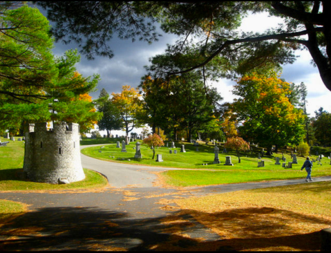 The Most Haunted Place In Maine Is Said To Be Mount Hope Cemetery And This Is Why