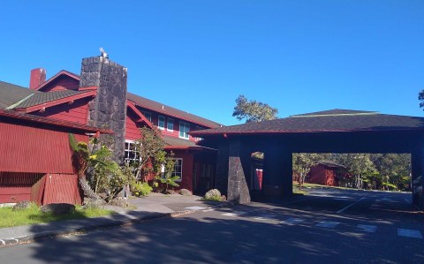 Stay Overnight in A 174-Year-Old Hotel That's Said to be Haunted at The Volcano House Hotel in Hawaii