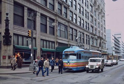 These 5 Vintage Photos Of Pittsburgh Department Stores Will Take You Back To Another Era