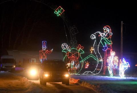 ZooMontana's Beloved ZooLights Will Be Returning To Montana